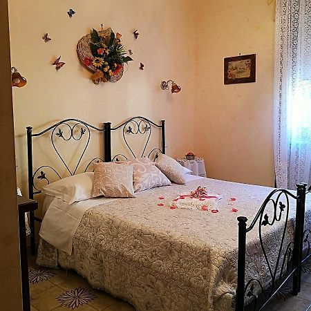La Casina Di Vanni - Casa Vacanza Nel Cuore Del Salento Arnesano Extérieur photo