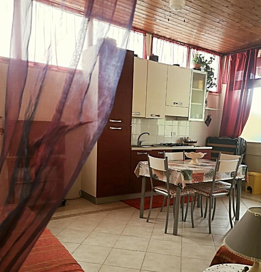 La Casina Di Vanni - Casa Vacanza Nel Cuore Del Salento Arnesano Extérieur photo